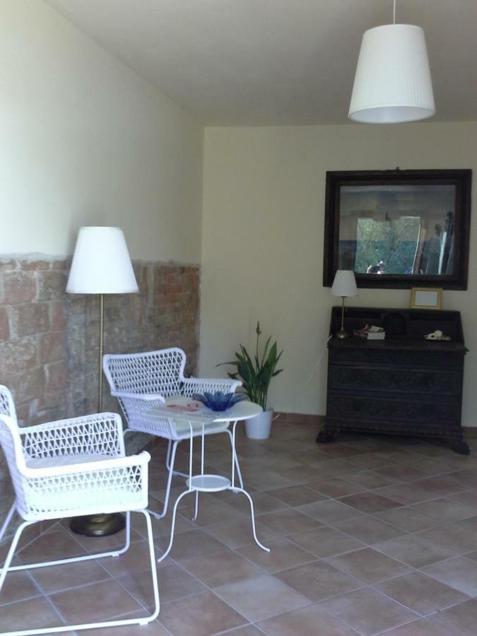B&B Happiness In The Country Brescello Exteriör bild