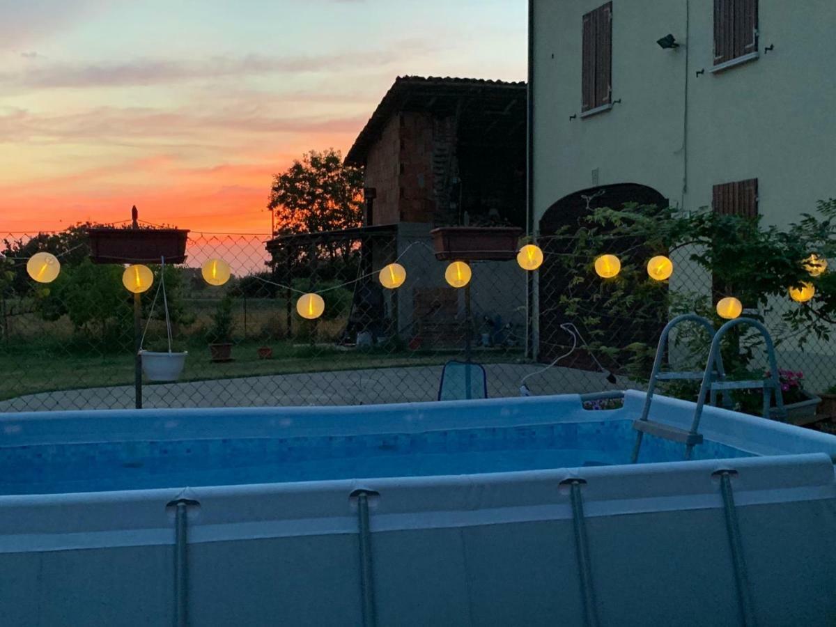 B&B Happiness In The Country Brescello Exteriör bild